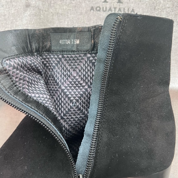 AQUATALIA Sued Bootie-NEW - Picture 4 of 11